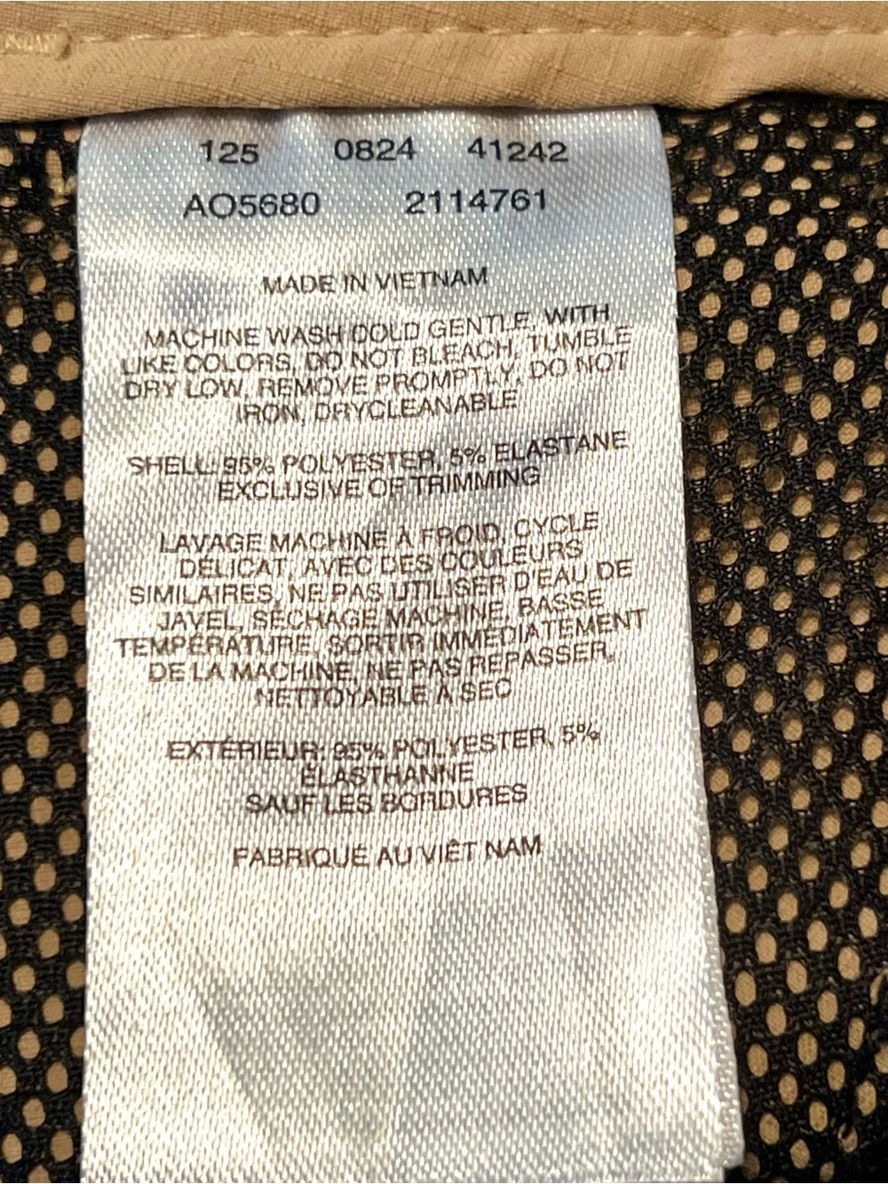 Columbia Men's Tan/Khaki Performance Outdoor/Fishing Shorts-Size 42